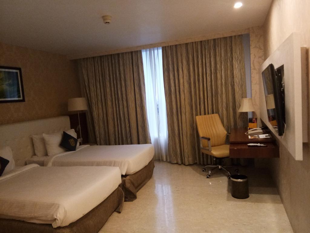 United 21 The Grand Hotel 5*