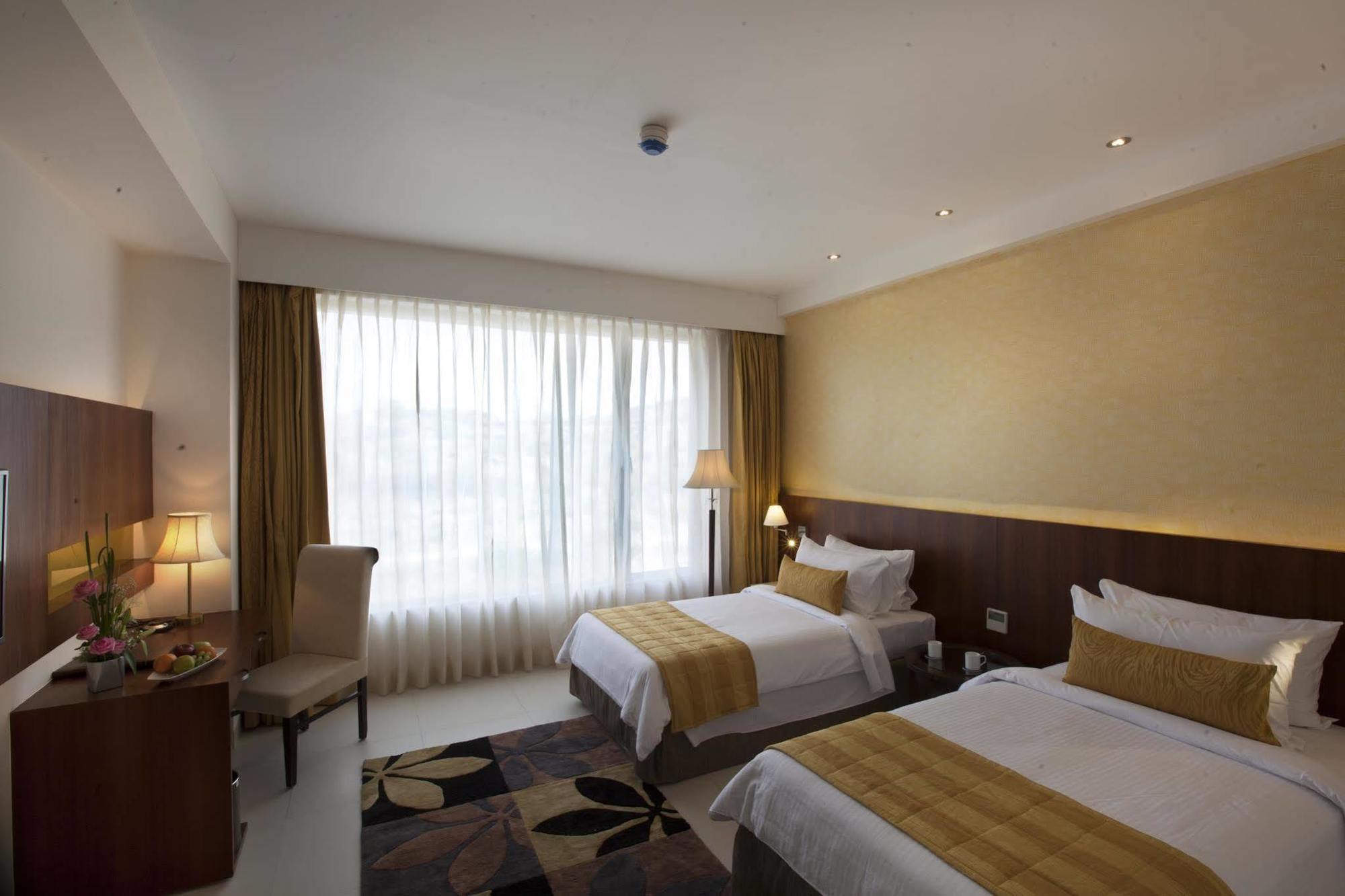 United 21 The Grand Hotel