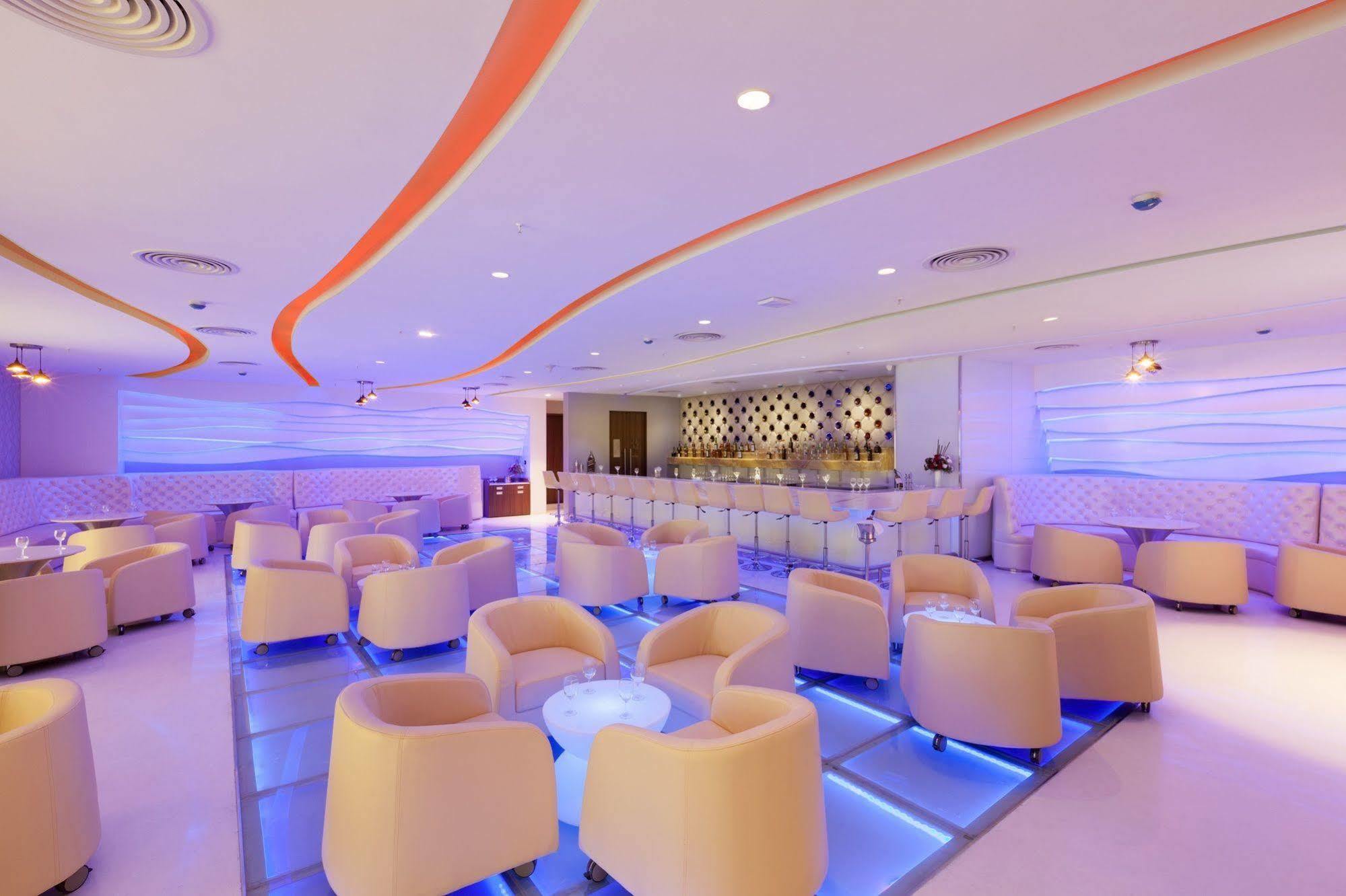 United 21 The Grand Pune